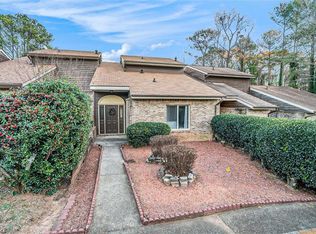 1512 Stoneleigh Way, Stone Mountain, GA 30088