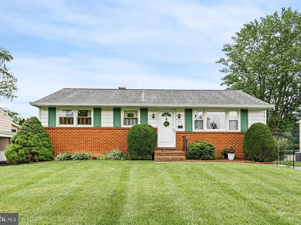 2517 Newell Dr, Wilmington, DE 19808