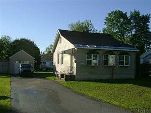 2nd image of 2922 Woodbridge Ave