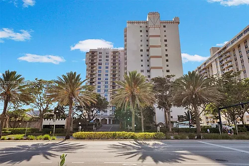 1865 S Ocean Dr #4C Photo 1