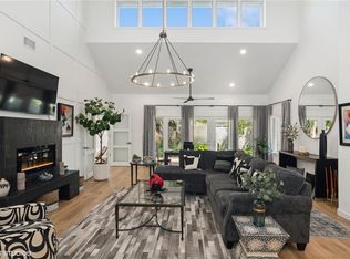 651 Bridgeway Ln UNIT 1, Naples, FL 34108