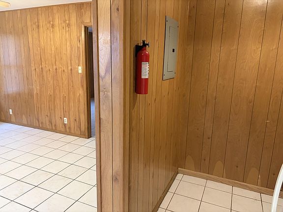 5th image of 1407 Ford St #2