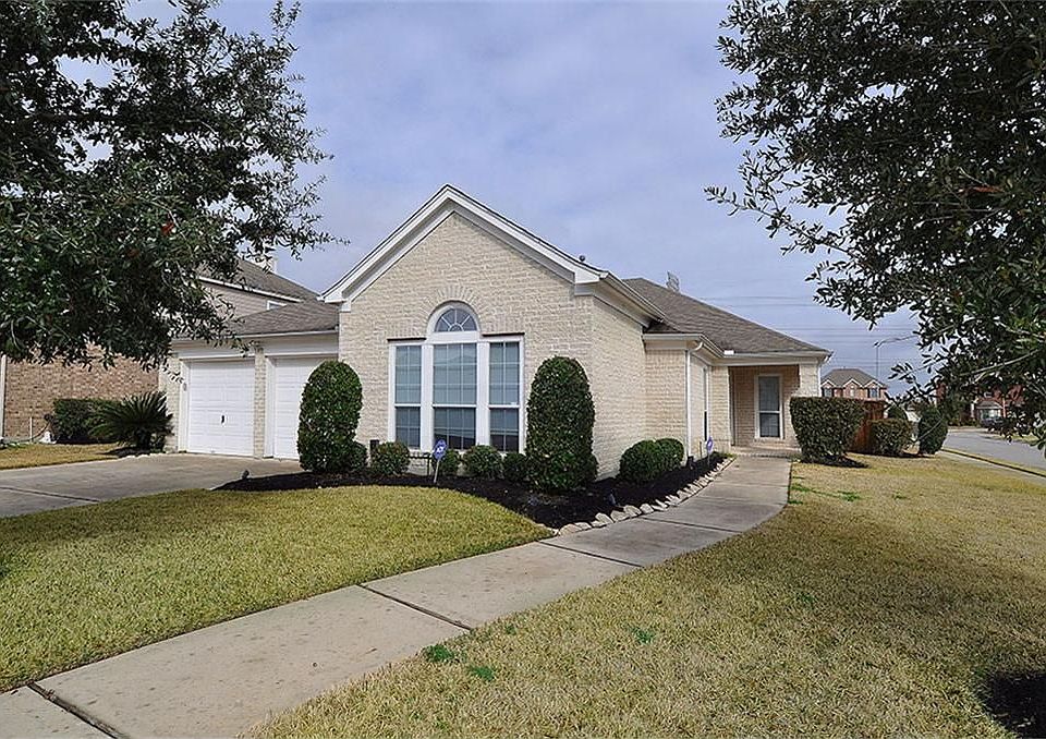 1st image of 14935 Meridian Park Ln