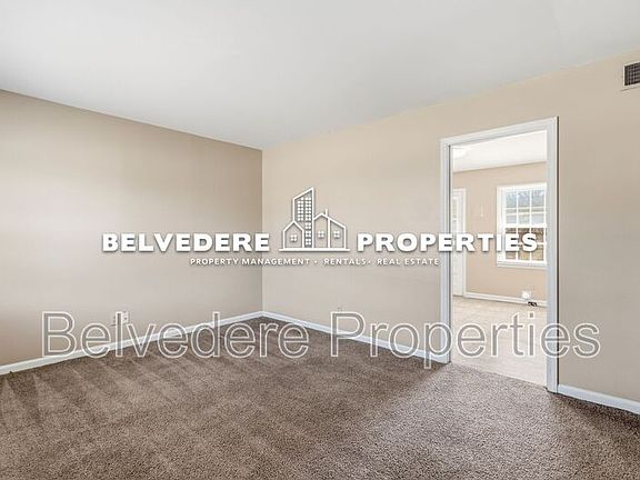 4th image of 2503C Vanstory St