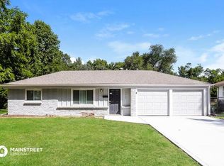 10202 W 88th Ter, Overland Park, KS 66212