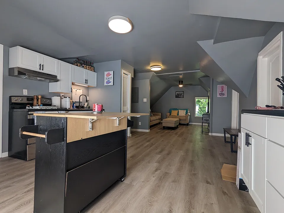 288 McGregor Ave #3