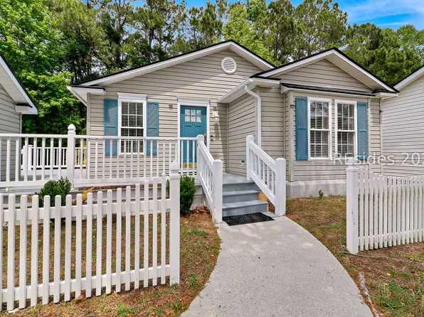 11 Spar Pole Ln, Bluffton, SC 29910