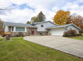 9311 S 31st St, Franklin, WI 53132