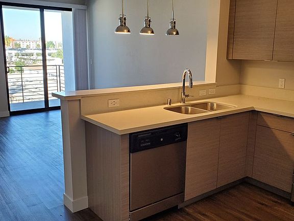 4th image of 5500 N Klump Ave #506