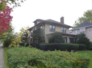 155 N Elm Ave, Elmhurst, IL 60126