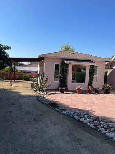 8303 Golden Ave Photo 1