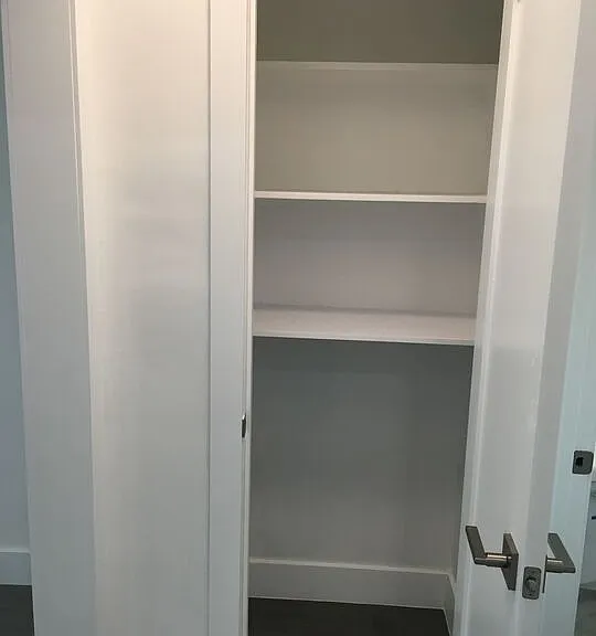 1118 S Holt Ave #5 — Photo 11