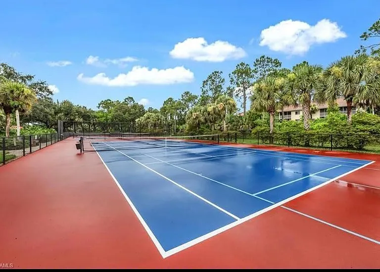 430 Robin Hood Cir #102 — Photo 15
