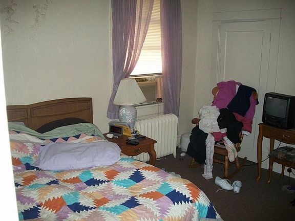 5th image of 305 Cavitt Ave Floor 2