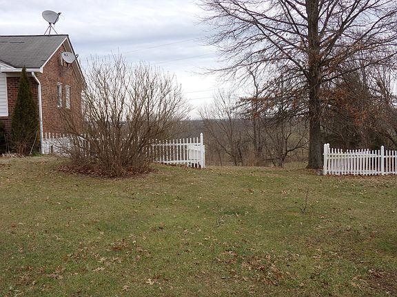 4th image of 381 State Highway 1842 N