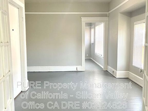 5th image of 373 Richmond Ave #1
