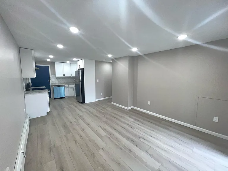 Fieldside Apartments — Photo 18