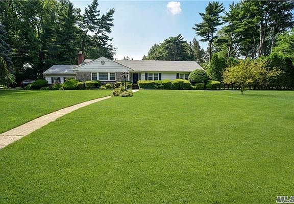 2nd image of 378 Stewart Ave