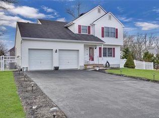 152 Skipper Rd, Manahawkin, NJ 08050