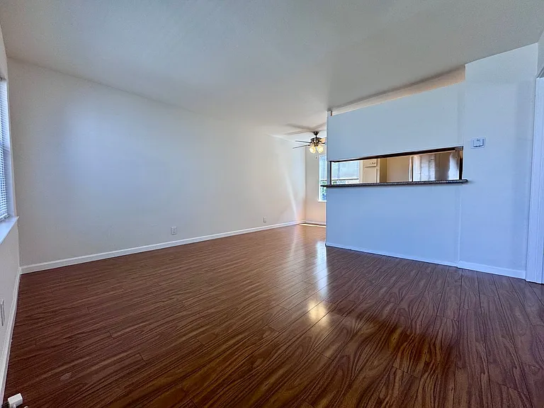 1643 Prince St — Photo 12