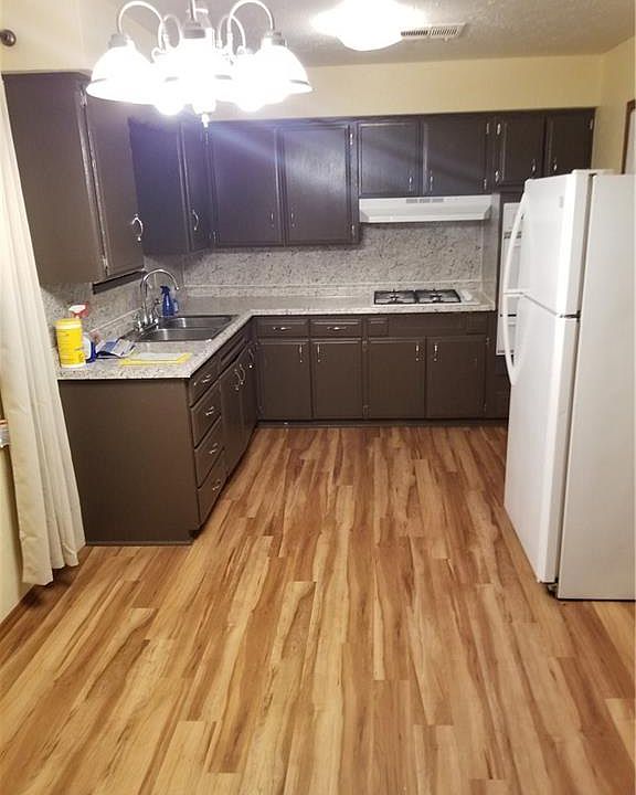 2nd image of 4929 S Woodward Ave