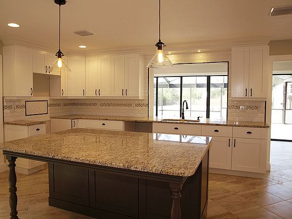 3rd image of 15840 S Pebble Ln