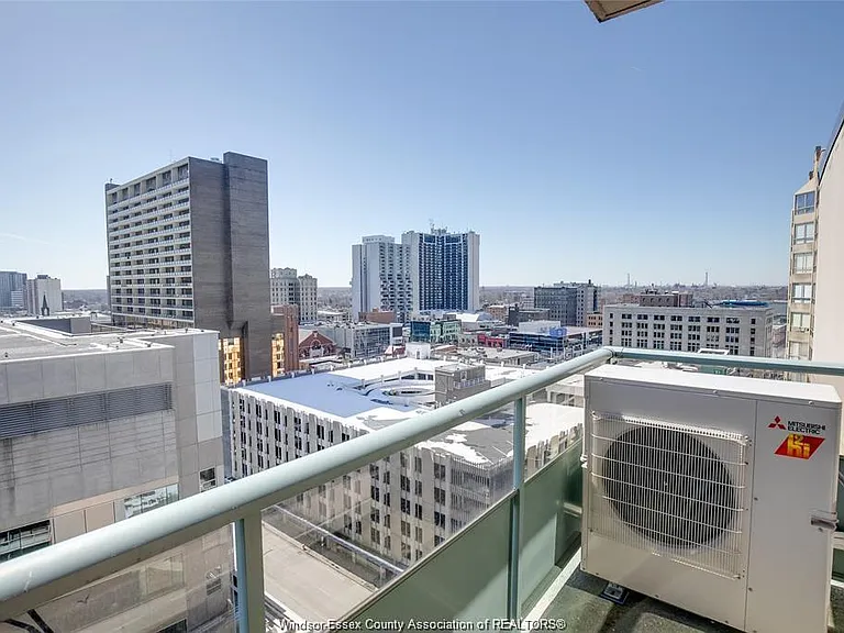 111 Riverside Dr E #1607 — Photo 21