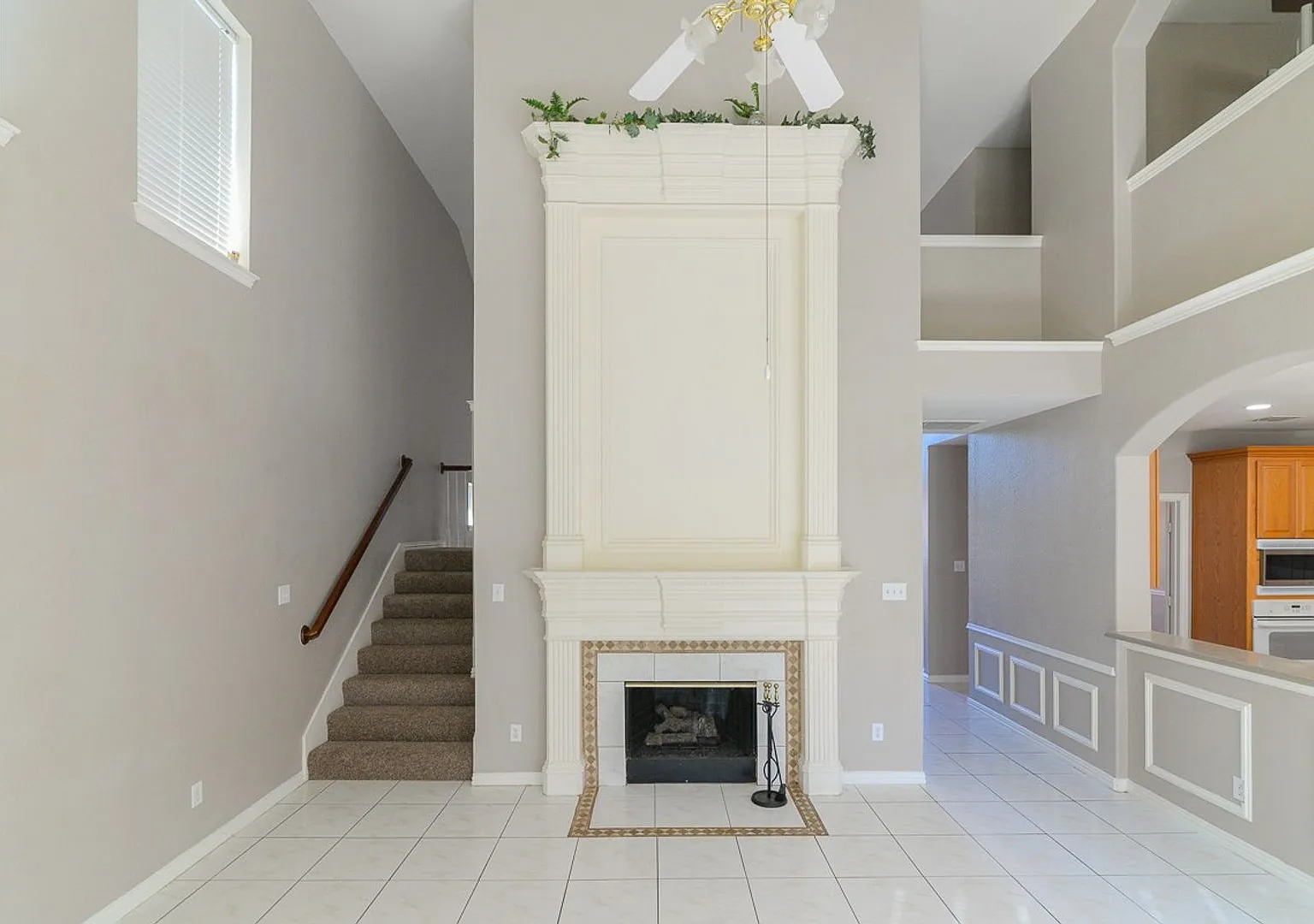 Beautiful Home in Waterview! — Photo 3
