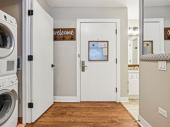 4th image of 100 S Park Avenue UNIT E212