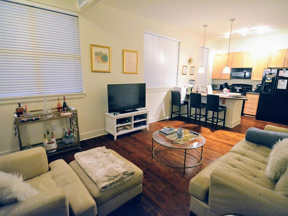 1st image of 650 S Mill St #117