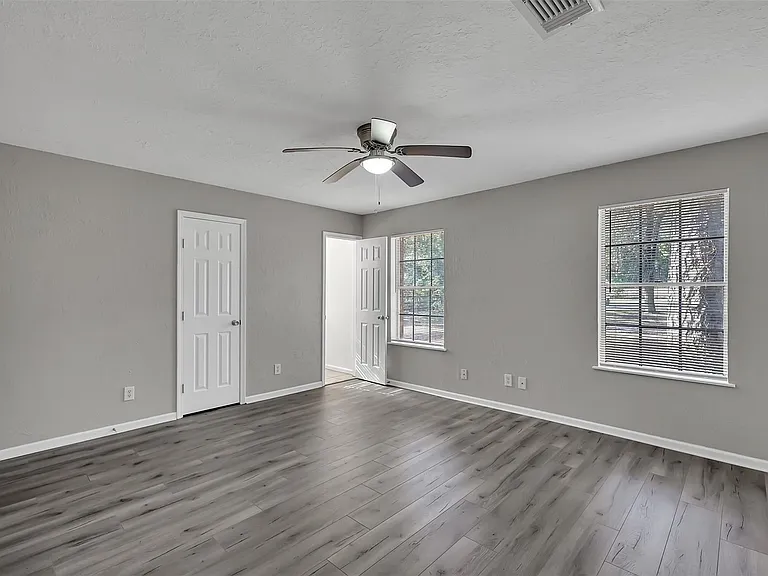 29806 Lazy Ln — Photo 9
