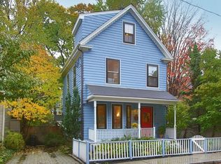 11 Vassal Ln, Cambridge, MA 02138