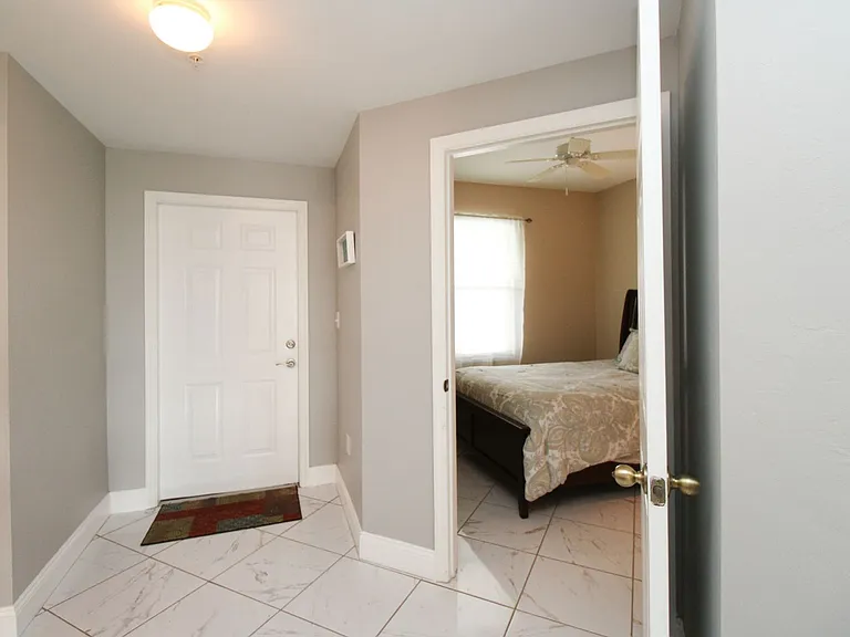 519 Roma Ct #3305 — Photo 14