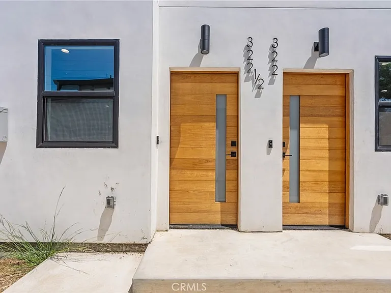 322 Leslie Way — Photo 11