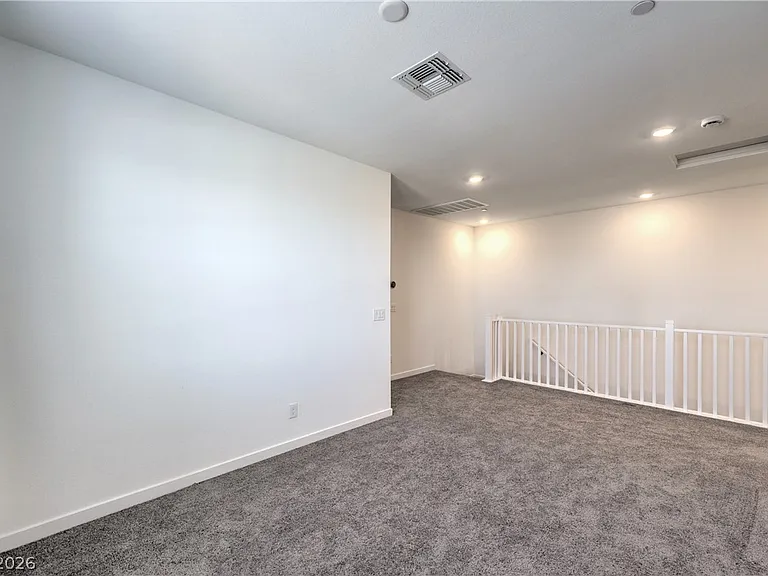 11390 Crimson Ledge Ave — Photo 20
