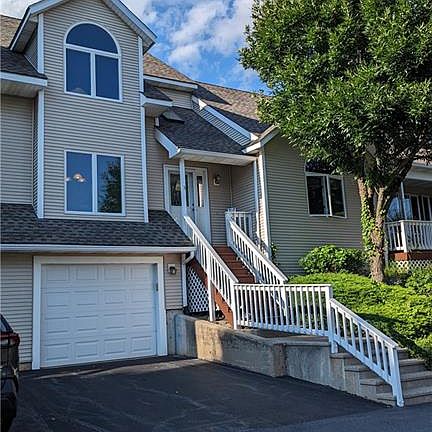 2nd image of 3 Canary Ct