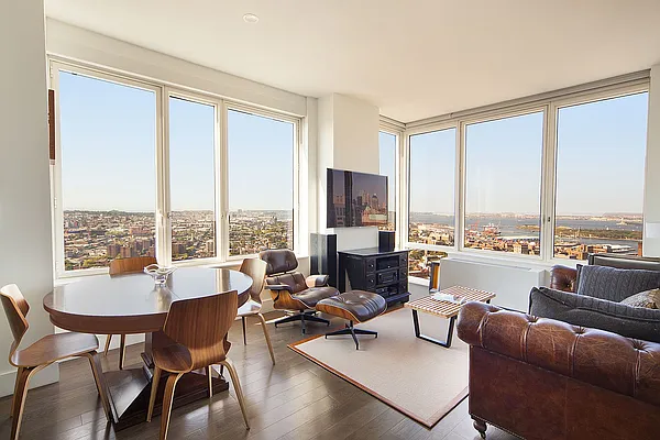 Rented by Stribling | media 7