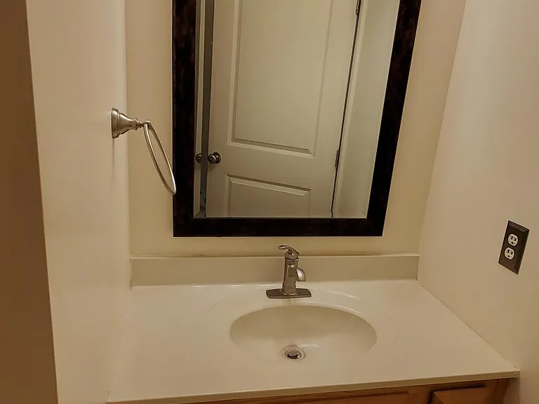 8122 Wiebelo Dr — Photo 35