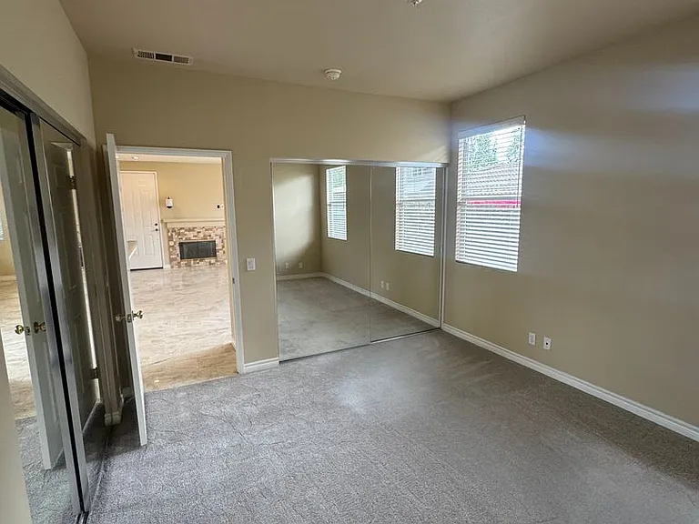 170 Trofello Ln — Photo 41