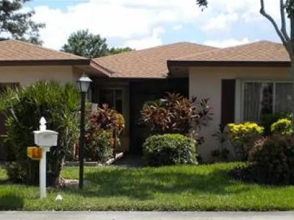 14664 Bonaire Blvd, Delray Beach, FL 33446