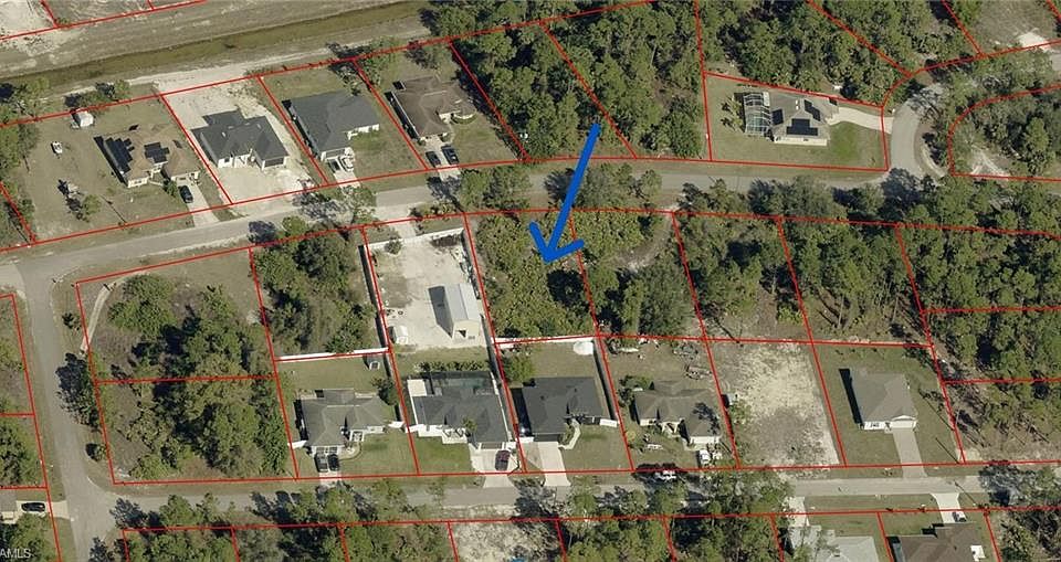 1st image of 2615 Helen CIR
