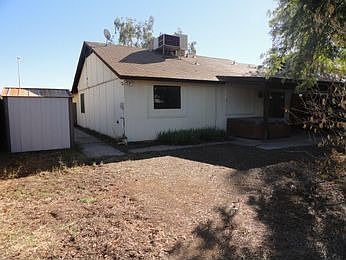2nd image of 1736 S Robin Ln
