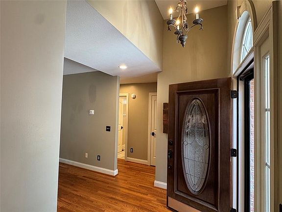 2nd image of 10198 Tall Pine Pl