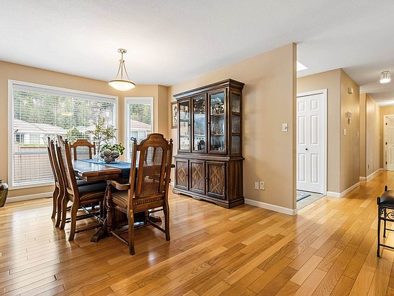 2nd image of 6001 Promontory Rd #124