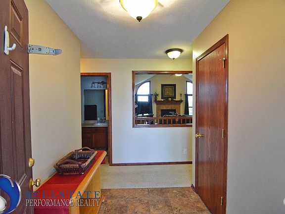 5th image of 10220 N 152nd St