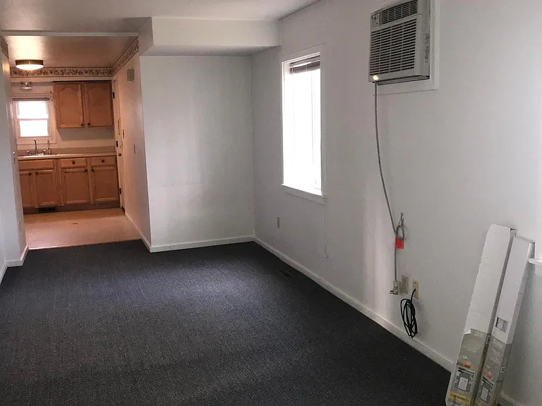 33 Mettler St #A — Photo 4