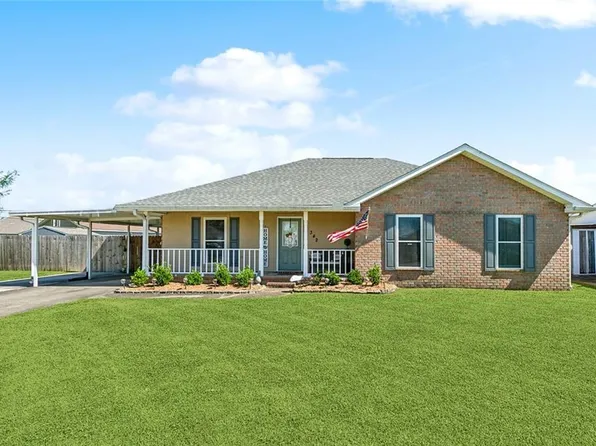 342 River Village Dr, Destrehan, LA 70047