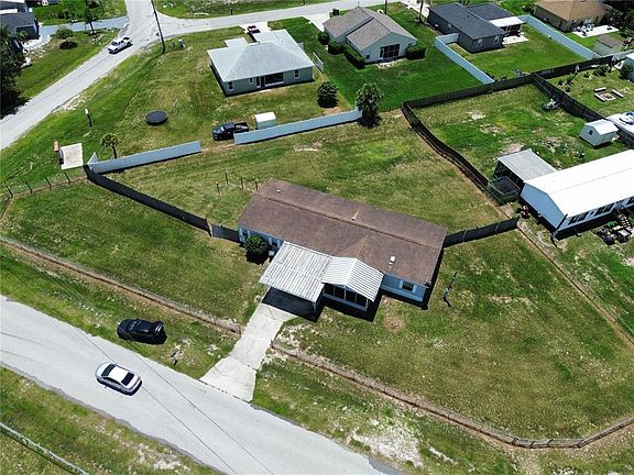 2nd image of 4300 MEADOW RIDGE AVENUE