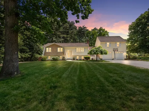 12 Albion Rd, Billerica, MA 01821