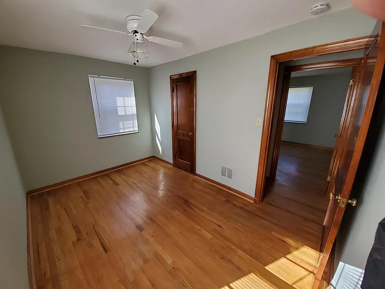 4389 Victor Ave — Photo 7
